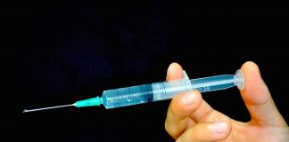 Les volontaires du test du vaccin Eola seront suivis durant un an