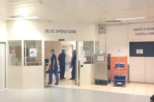 Le nouveau service de ranimation de l'hôpital cardiologique Louis Pradel, à Lyon, ''l'une des plus belles de France''.